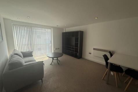 Lounge 1
