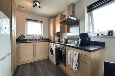 Fields New Road, Chadderton, Oldham, Lancashire, OL9 photo 4