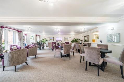 Owners Lounge.JPG