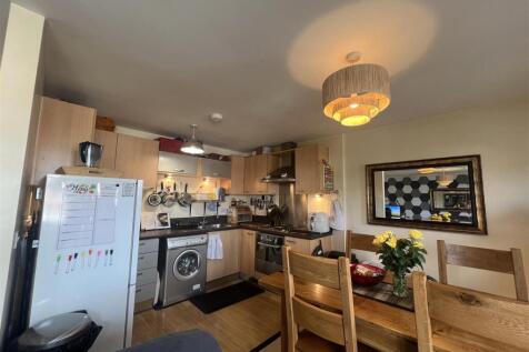 Kitchen .jpg
