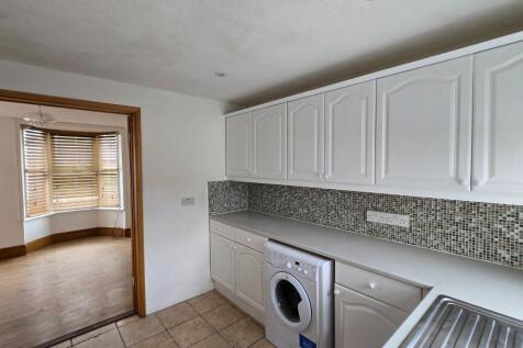 Chicheley Street, Newport Pagnell, MK16 photo 5
