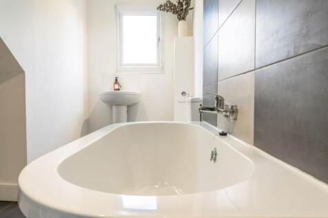 Bathroom (2)
