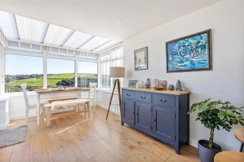 A10 - 13 Town Park, Loddiswell - 250922.jpg