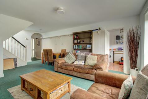 Living Room Queens Road - Matt Clinton EweMove Ken