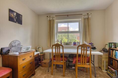 Ewemove Taunton - Graham Way (4)