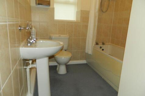 18 D Strathern Road, Leicester photo 4
