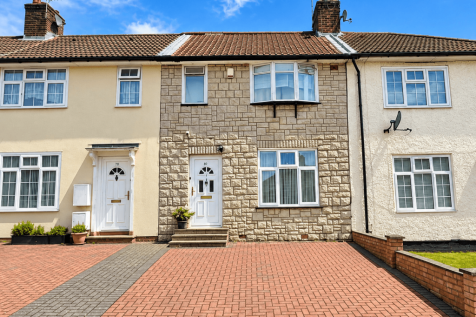 3 bedroom Terraced for sale