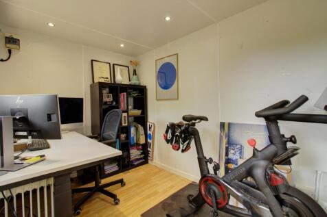 Garden office - Rounds Hill - Matt Clinton EweMove