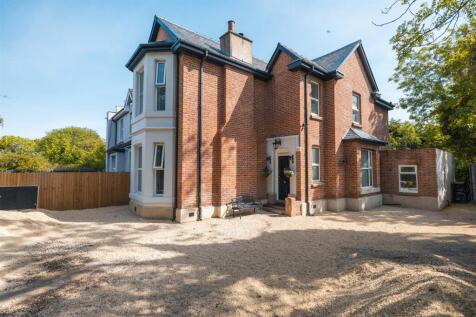 399 Old Chester Rd-4.jpg
