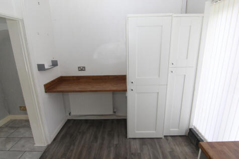 Greenside Lane, Droylsden, Manchester, M43 photo 4