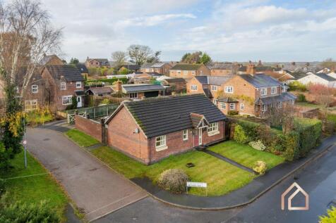 Northwich, CW9 - property photo
