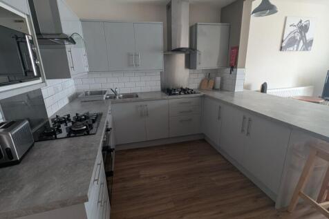 6 Bed - Ashfield, Wavertree, L15 photo 5