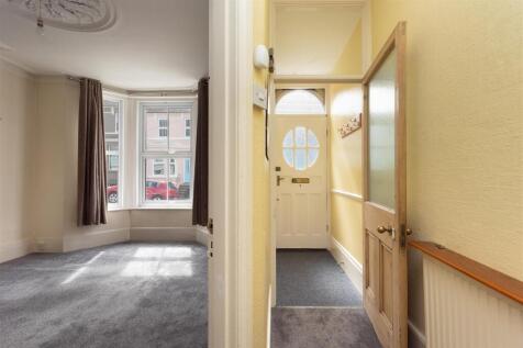 Bedroom/Porch