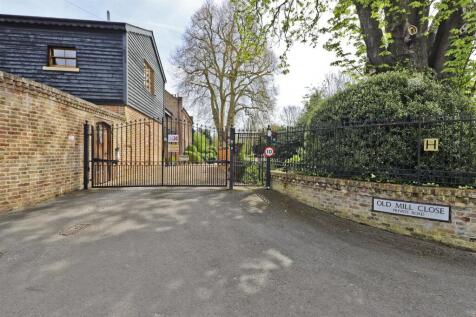 Front Gates.jpg