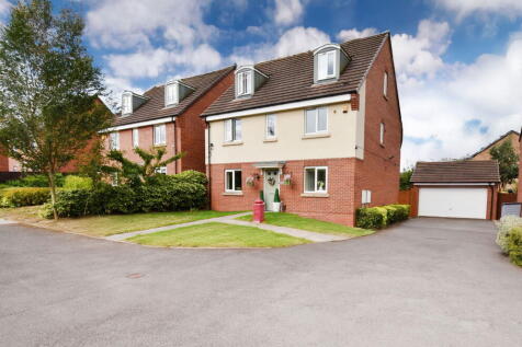 Kingswinford, DY6 - property photo