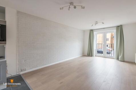 Kitchen / Living Room