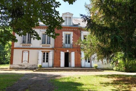 Property Image 1