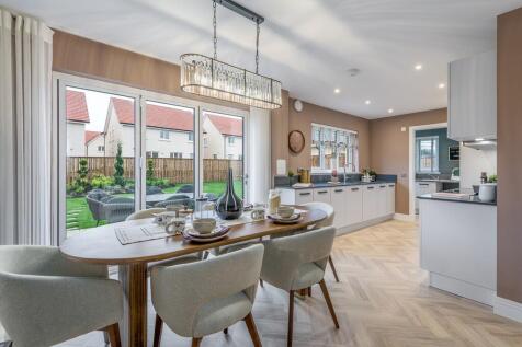 4 bedroom showhome | open plan kitchen and dining area