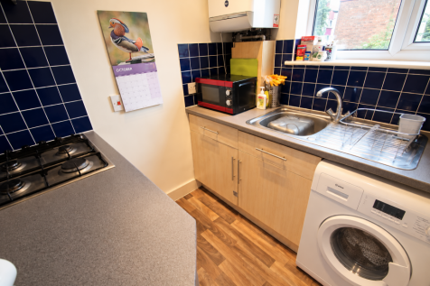 Tavistock Road, South Woodford, Redbridge, London photo 5