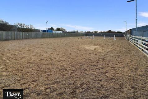 CAM02176G0-PR0427...