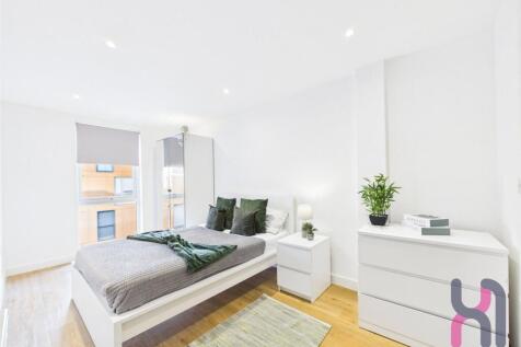 2-bed flat on 1 Every Street, Ancoats, M4, £1,450/mo