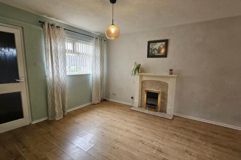 Thurlestone Drive, Hazel Grove, SK7 photo 4