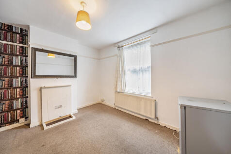 1333751-7-6890c83...