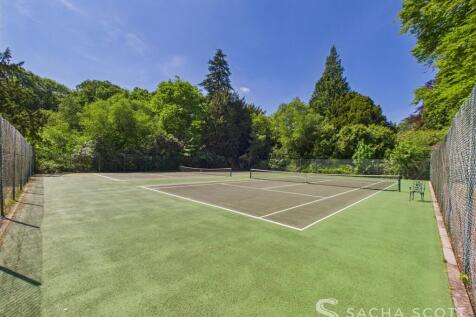 Tennis Courts