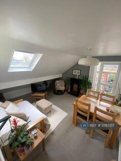 Living Room (1)