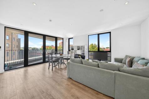 Living/dining room