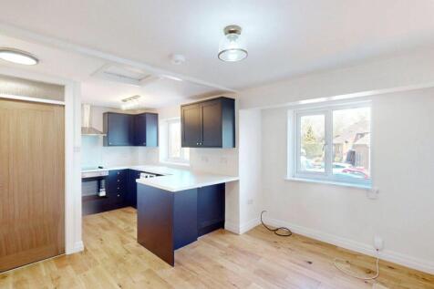 Kitchen / Lounge