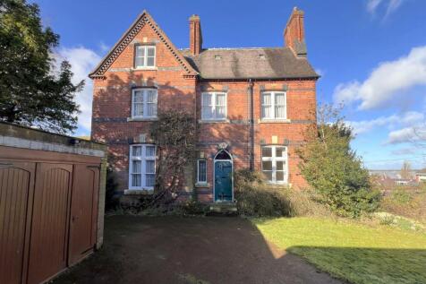 Rugeley, WS15 - property photo