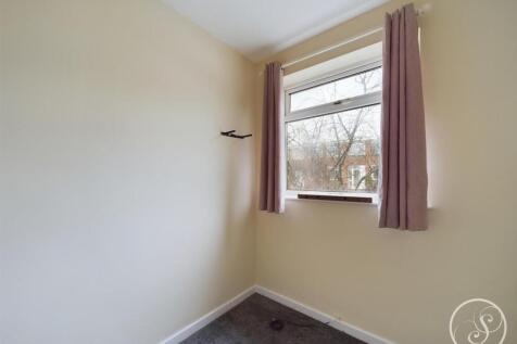 CAM02158G0-PR0105-STILL017.jpg