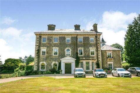 Emmetts House, Ide Hill, Sevenoaks, TN14 6BA. 3 bedroom apartment for sale