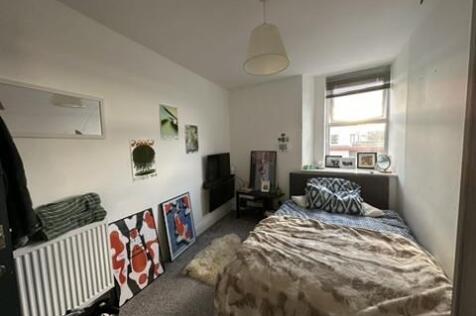 33 Fishponds Rd_Bedroom_1