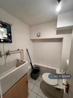 Toilet/ Utility Room