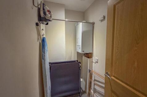 Apt 1 Waterfront-1.jpg