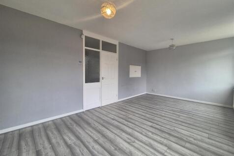 Sycamore Close, Dukinfield photo 5