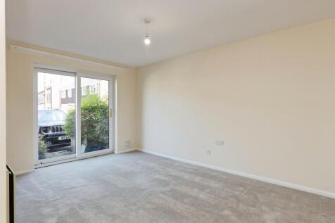 Sovereign Court, Henry Street, Gloucester, GL1 photo 3