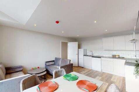 Whiteladies Road, Clifton, Bristol, Bristol City photo 3