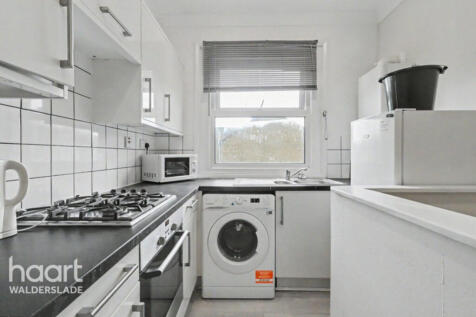 Winstanley Road, SHEERNESS photo 3