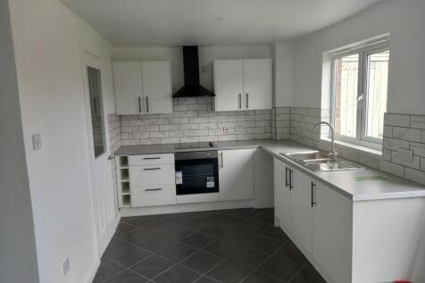 Poplar Avenue, Kirkby In Ashfield, Nottinghamshire photo 5