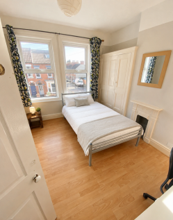 Burleigh Road, Loughborough photo 4