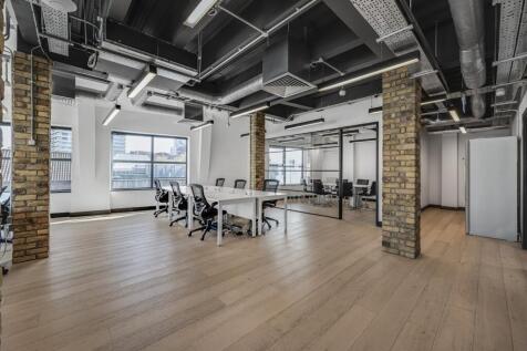 Office 1.jpg