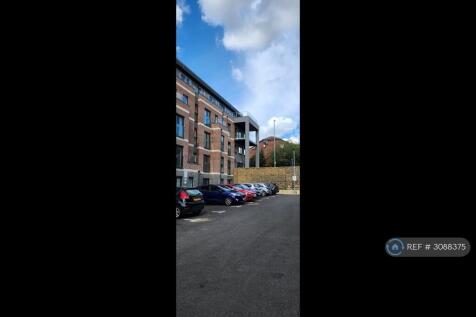 2-bed flat on Block A Alexandra Park, Leeds, LS4, £1,195/mo