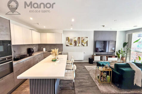 Open Plan Kitchen/Lounge