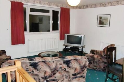  3Eldertree Gardens photo 3