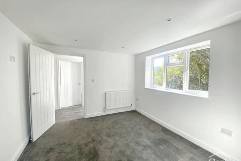 Jewell Road, Bournemouth, BH8 0 photo 4