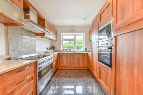 Click to visit Rightmove listing