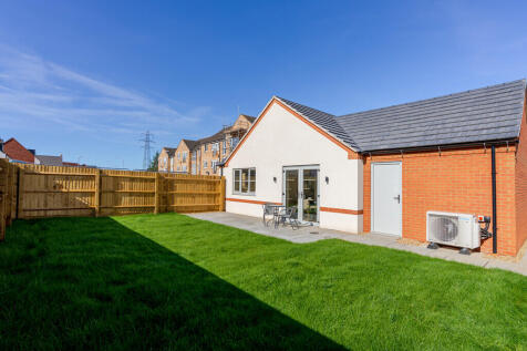 2 Condor Close Re...